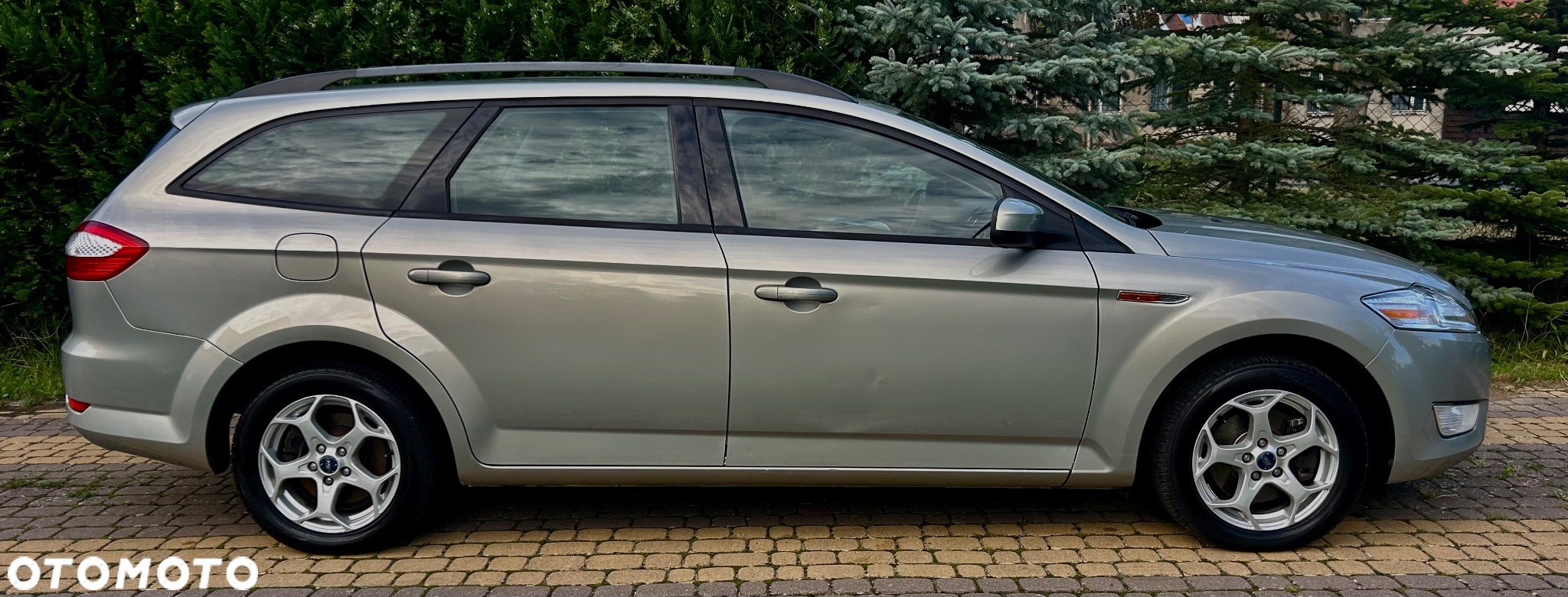 Ford Mondeo 1.6 Trend - 19