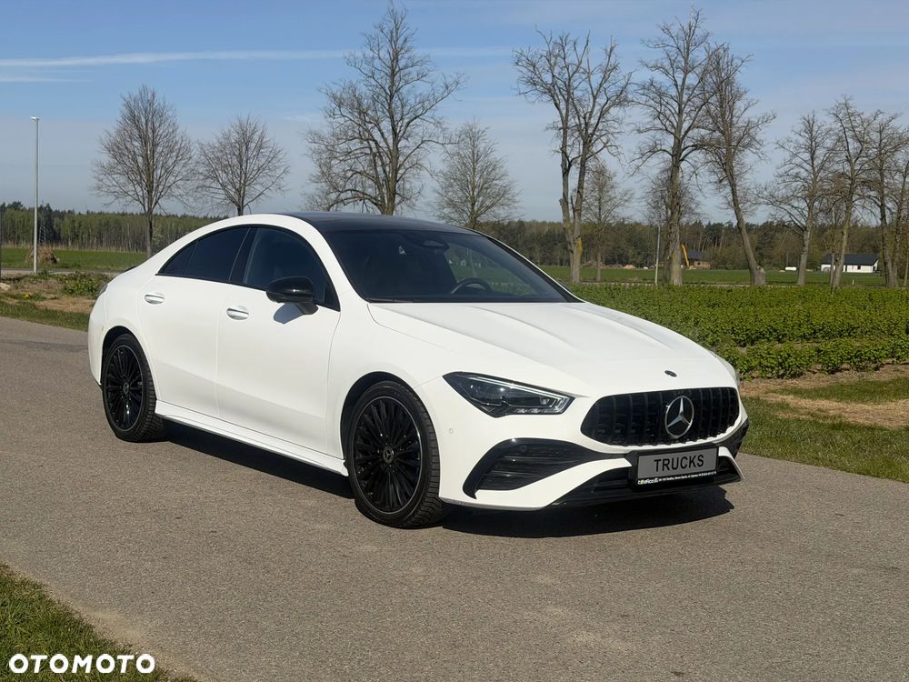 Mercedes-Benz CLA 250 4-Matic AMG Line 7G-DCT - 1