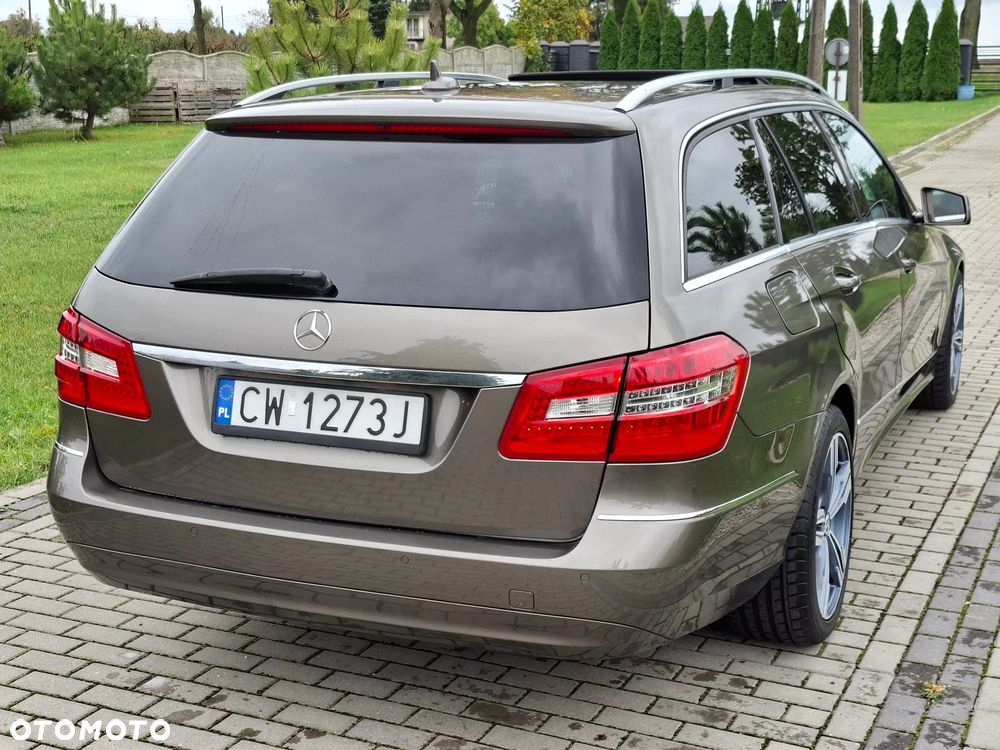 Mercedes-Benz Klasa E 250 T CDI DPF BlueEFFICIENCY Automatik Avantgarde - 8