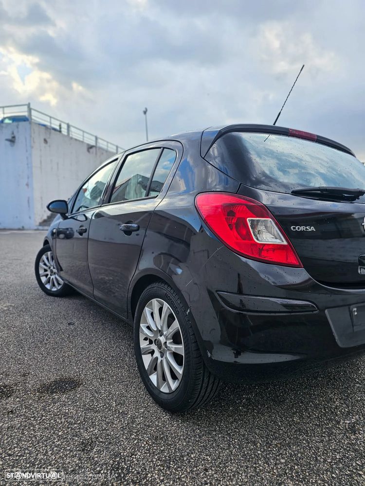 Opel Corsa 1.2 Cosmo - 7