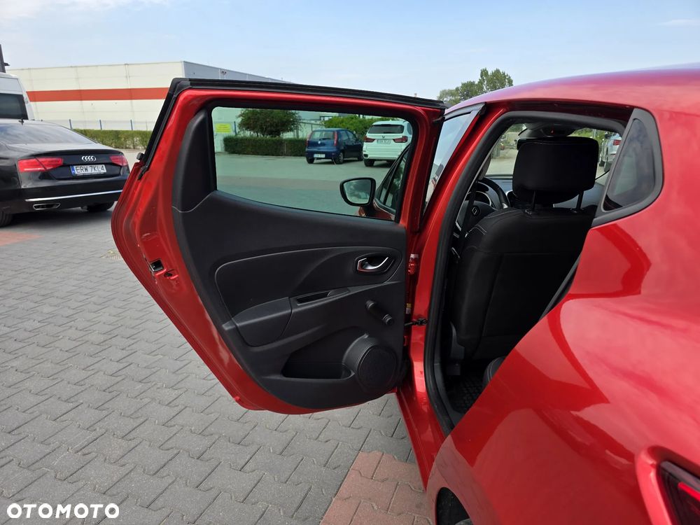 Renault Clio 1.2 16V Limited - 9