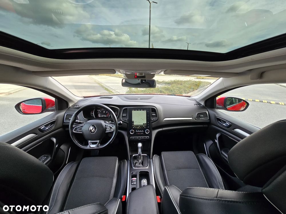 Renault Megane ENERGY TCe 130 EDC BOSE EDITION - 9
