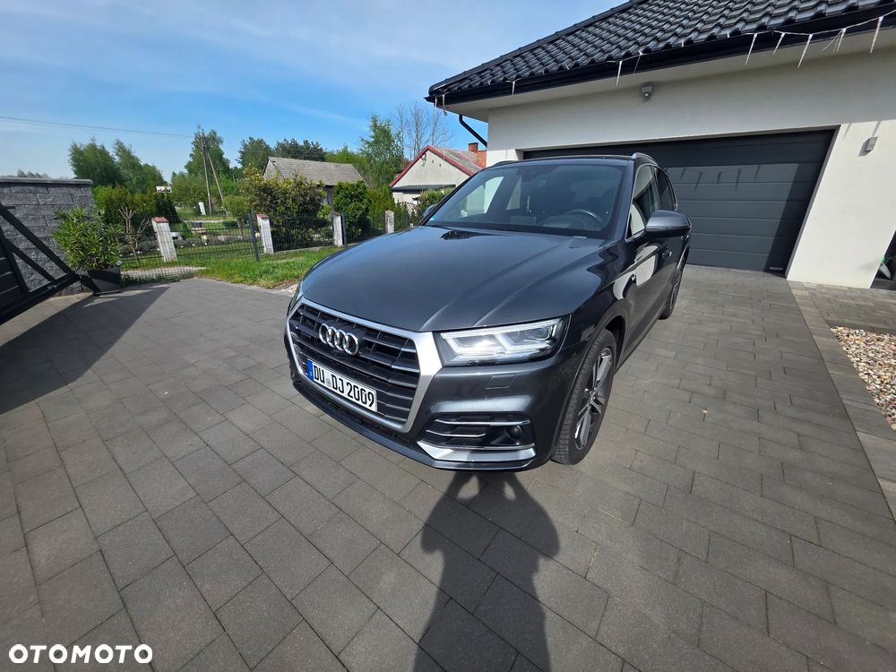 Audi Q5 - 1