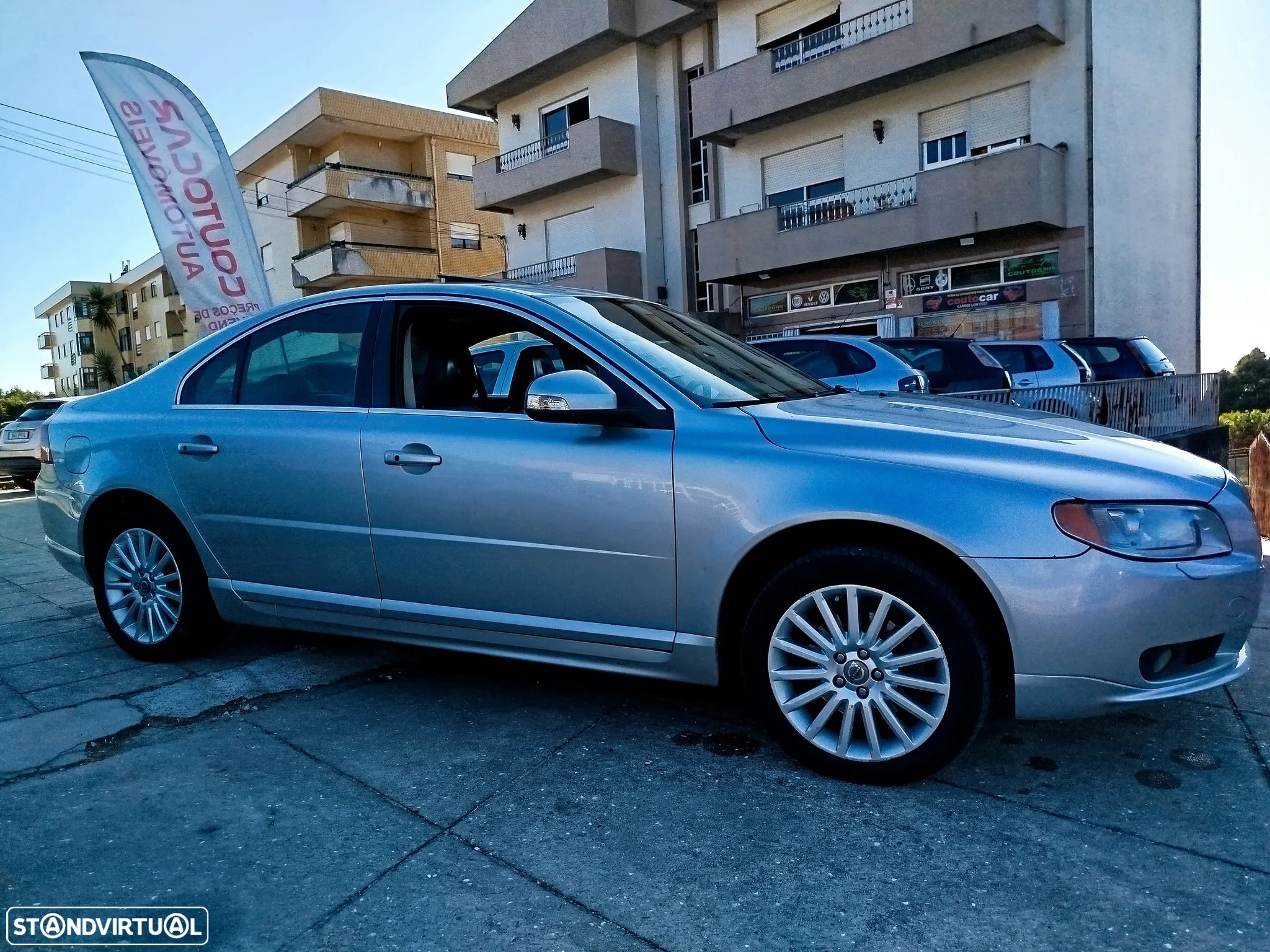 Volvo S80 2.4 D5 Executive - 3