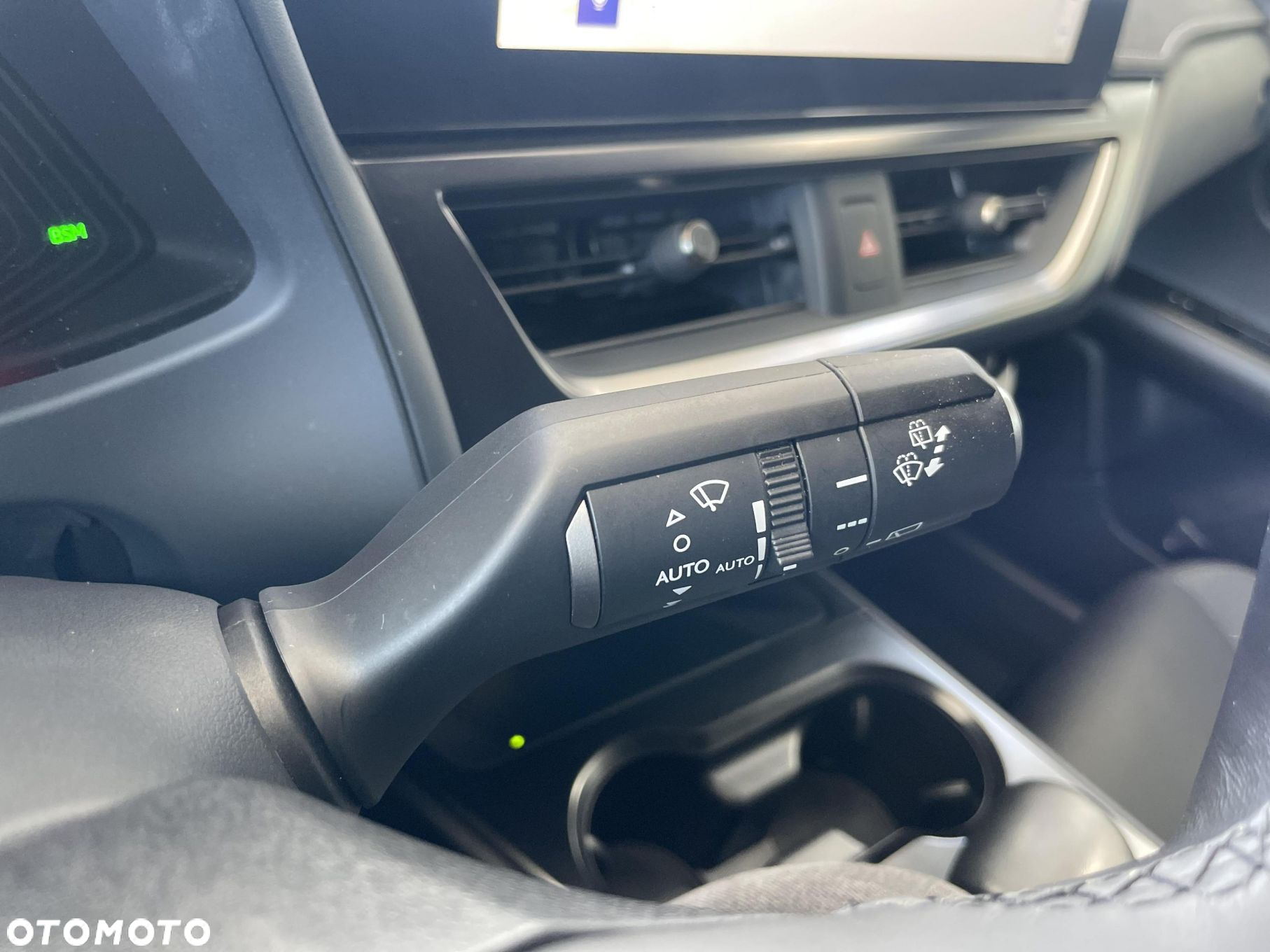 Lexus UX - 20