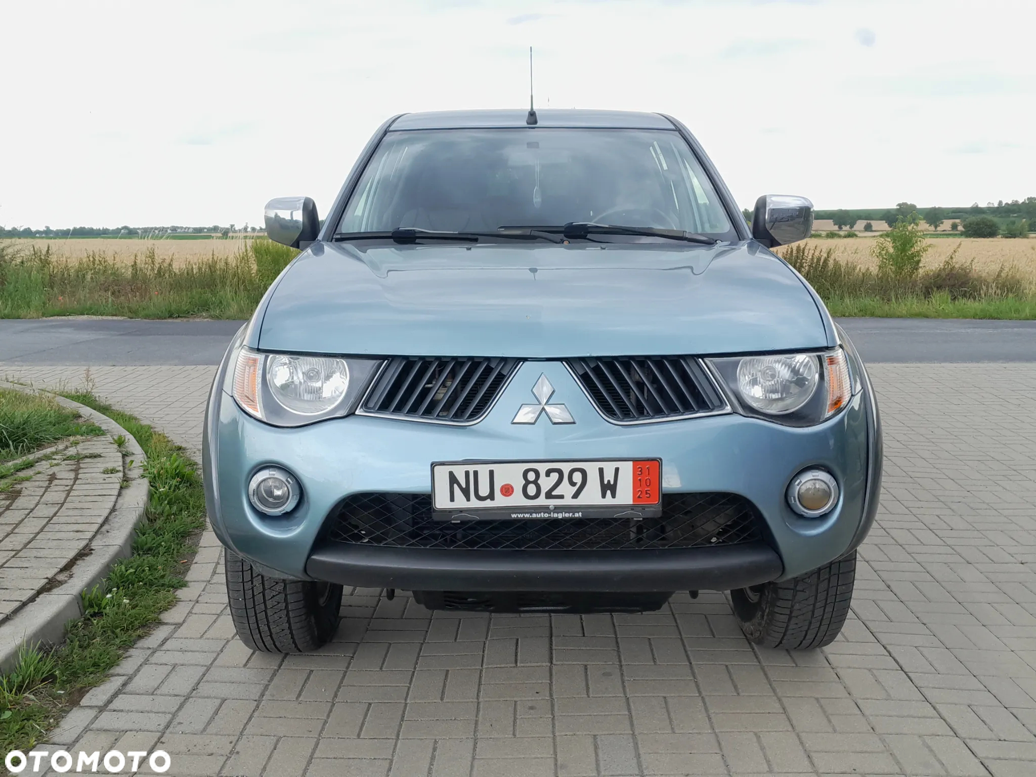 Mitsubishi L200 Pick Up 4x4 Intense Double Cab - 3