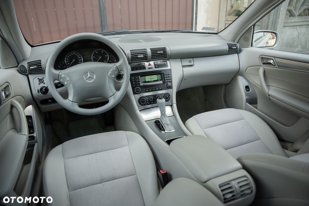 Mercedes-Benz Klasa C - 26