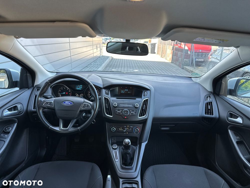 Ford Focus - 9
