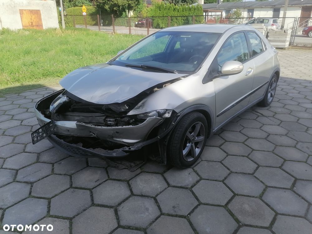 Honda Civic - 4