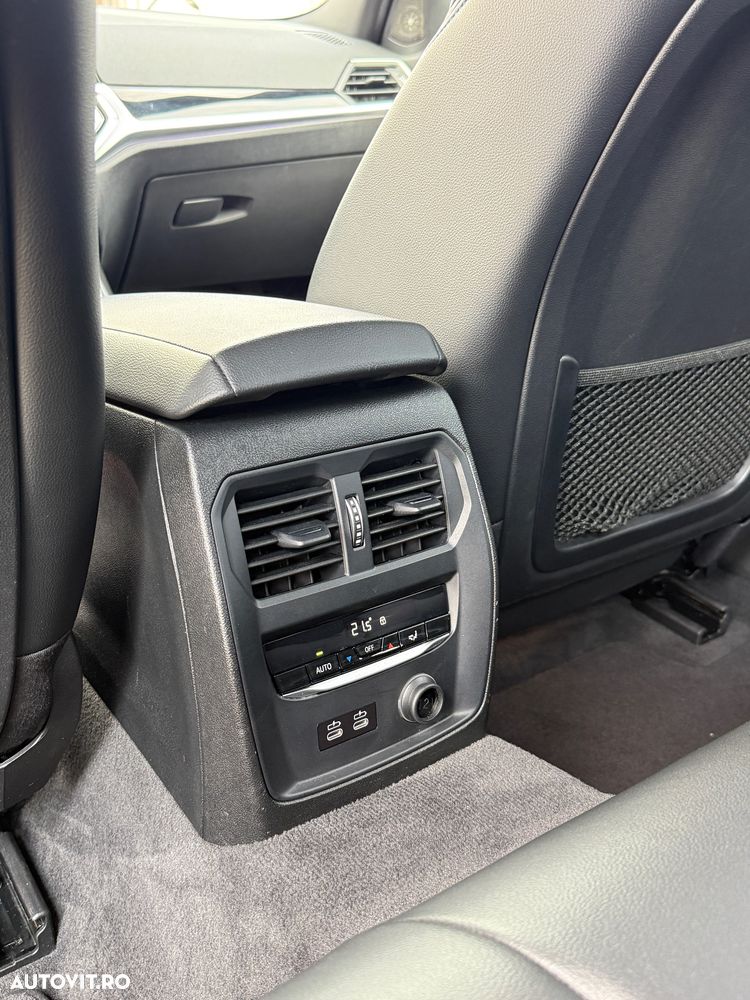 BMW Seria 3 330e Aut. M Sport - 18