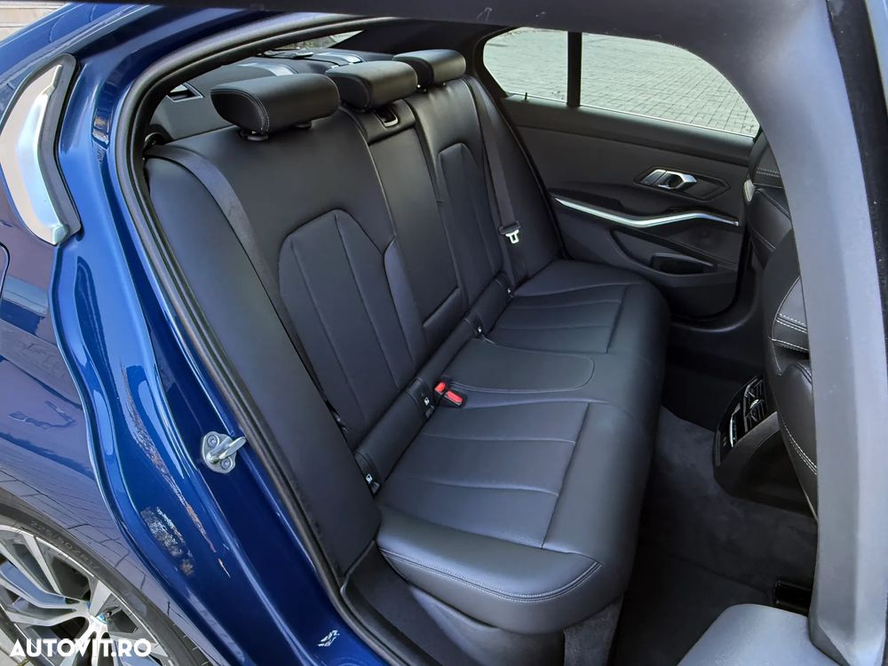 BMW Seria 3 320e Aut. Sport Line - 6