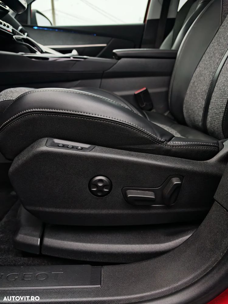 Peugeot 3008 PureTech 130 Stop & Start GPF EAT8 Allure - 15