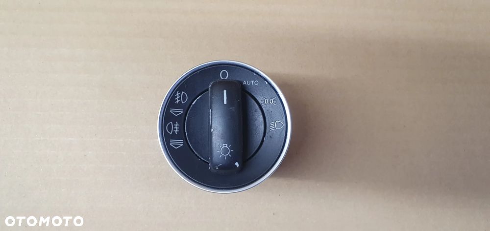 Przełącznik włącznik świateł Audi A8 D3 4E0941531G - 1