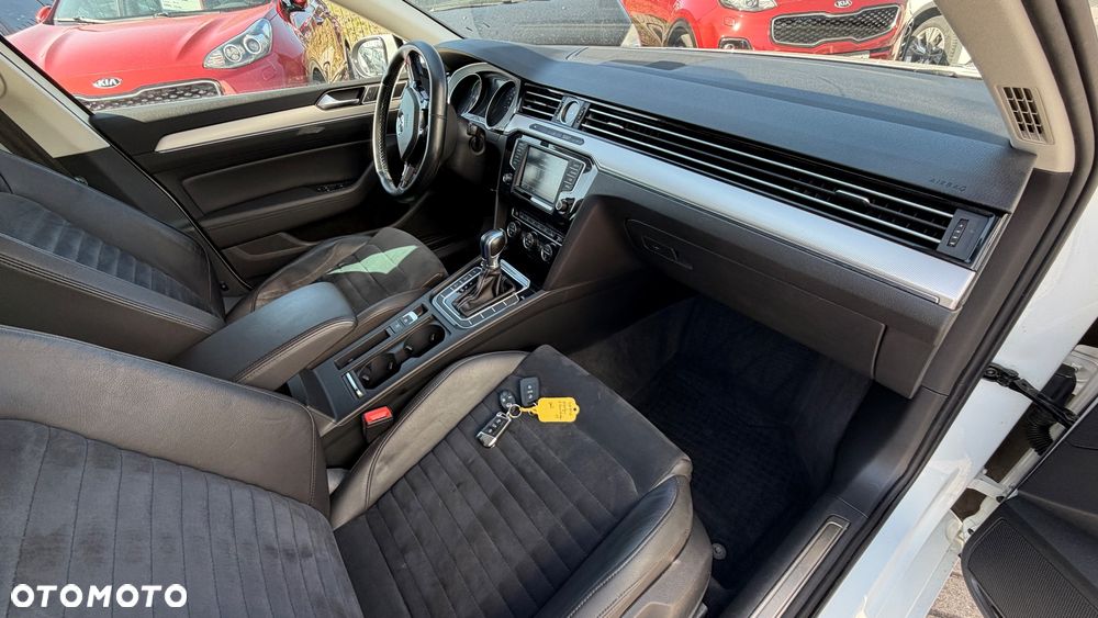 Volkswagen Passat - 7