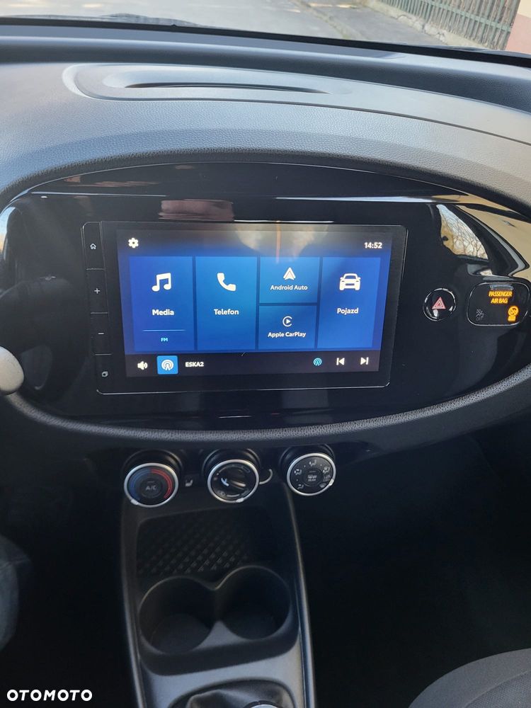 Toyota Aygo X Business Edition - 12