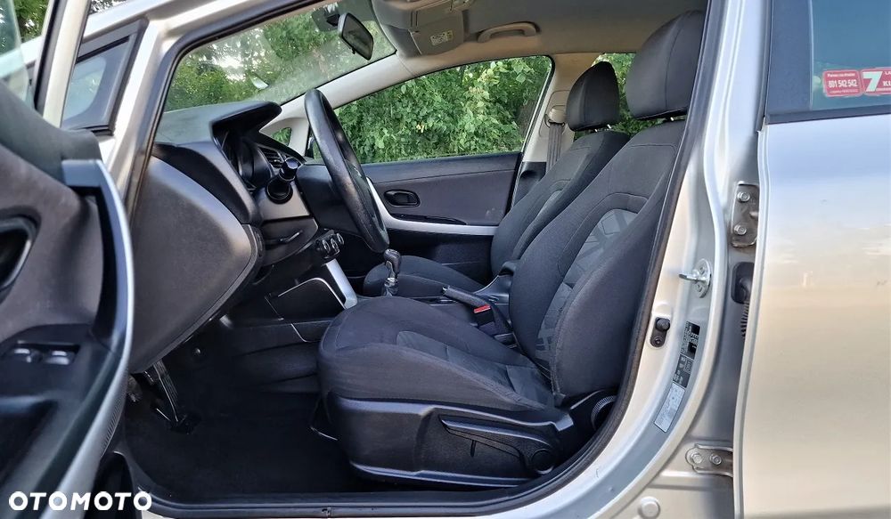 Kia Ceed 1.4 CRDi L - 11