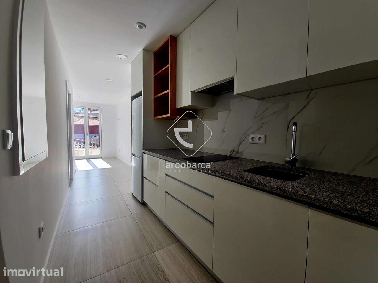 Arrenda-se Apartamento T1 3º Andar no Centro Histórico de Arcos de Val - Grande imagem: 2/14