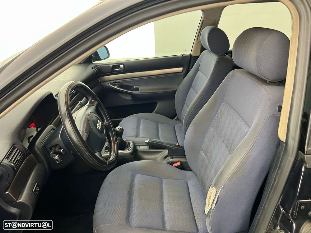 Audi A4 Avant 1.9 TDI Attraction - 7