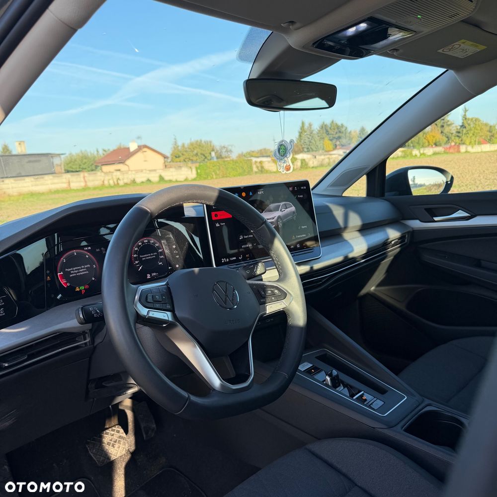 Volkswagen Golf - 16