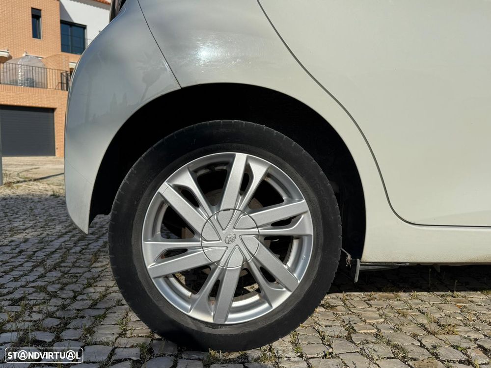Toyota Aygo 1.0 X-Play - 18