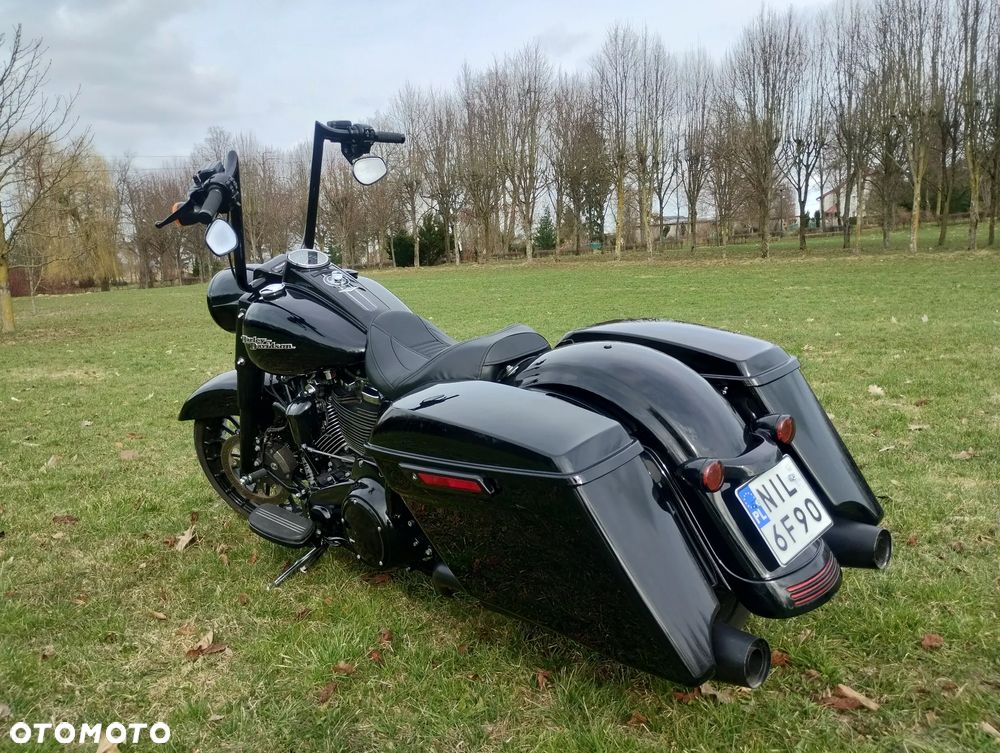 Harley-Davidson Touring Road King - 22