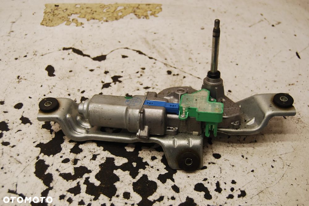 SILNICZEK WYCIERACZKI TYŁ TYLNY SUBARU IMPREZA III GH - 2