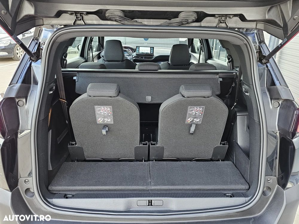 Peugeot 5008 PureTech 130 EAT8 Stop & Start Allure Pack - 25