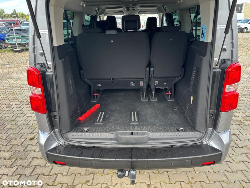 Peugeot Traveller 2.0 BlueHDi Long Business EAT8 - 11