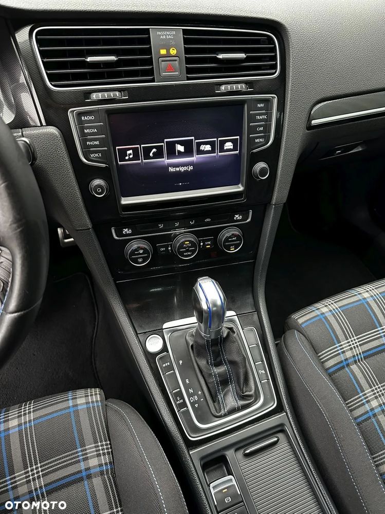 Volkswagen Golf 1.4 GTE Plug-In-Hybrid DSG - 10