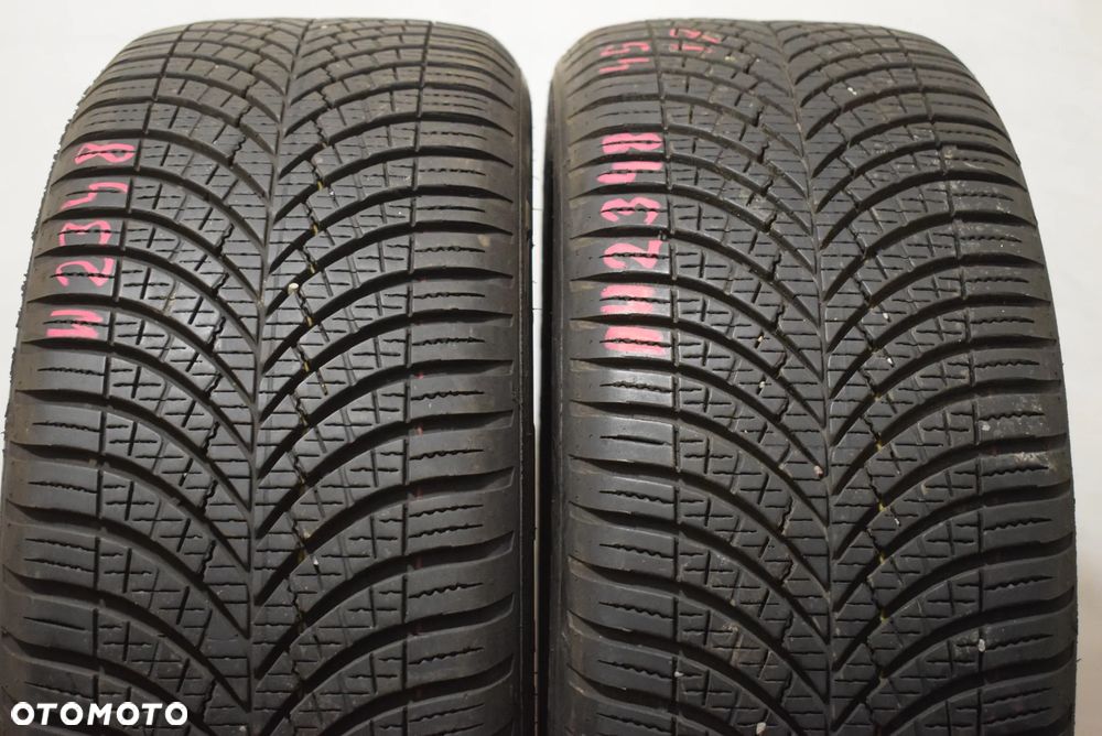 R17 225/45 Goodyear Vector 4 Seasons GEN-3 Cena za parę - 1