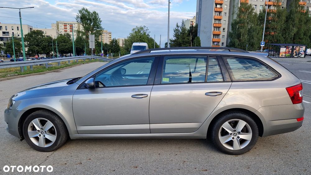 Skoda Octavia 1.6 TDI Ambition - 5