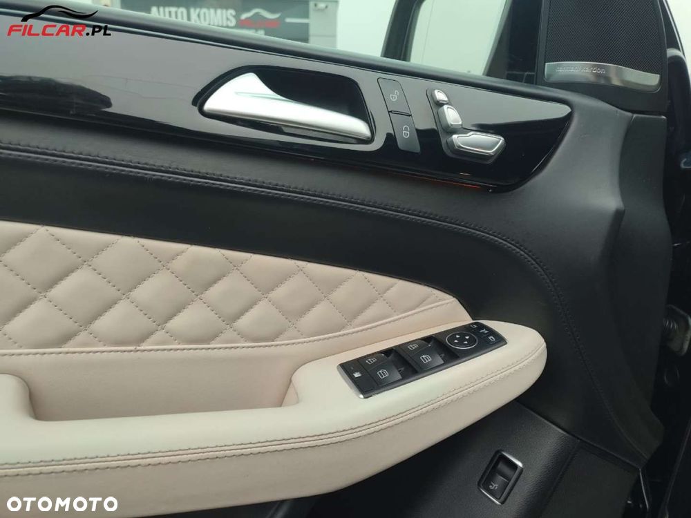 Mercedes-Benz GLE - 26