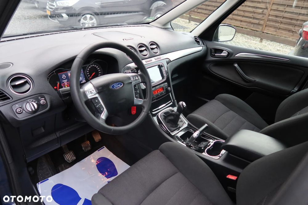 Ford Galaxy 2.0 Viva Titanium - 12