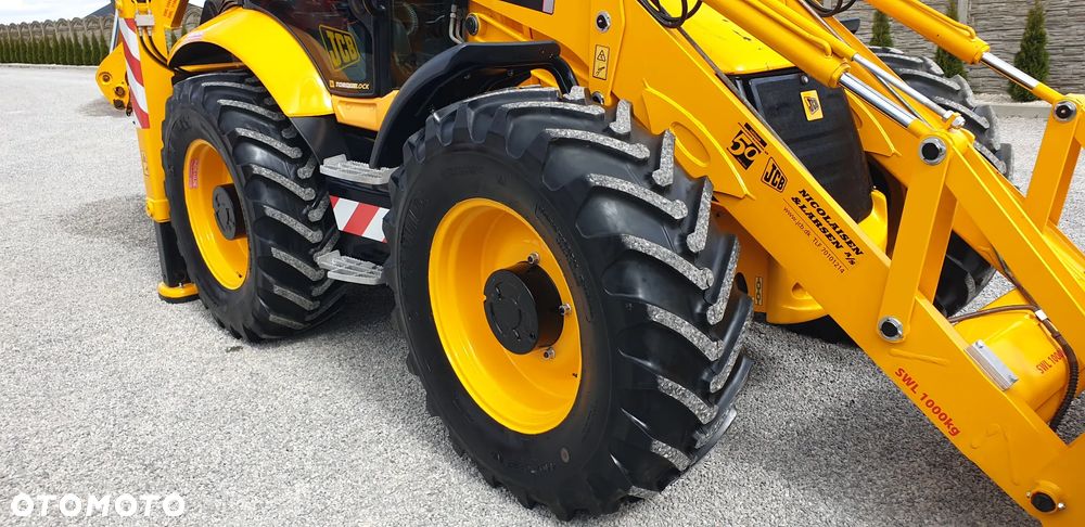 JCB 4CX rok 2007 SPROWADZONY FULL OPCJA skrzynia torquelock na dżojstikach - 18