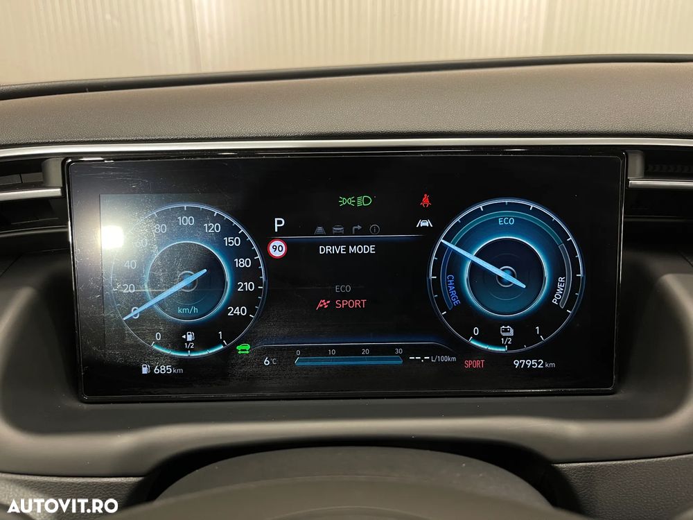 Hyundai Tucson 1.6 T-GDi HEV 2WD Advantage - 28