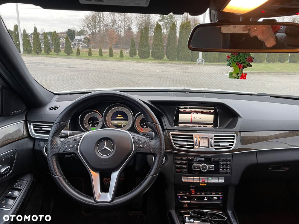 Mercedes-Benz Klasa E 350 7G-TRONIC Elegance - 11