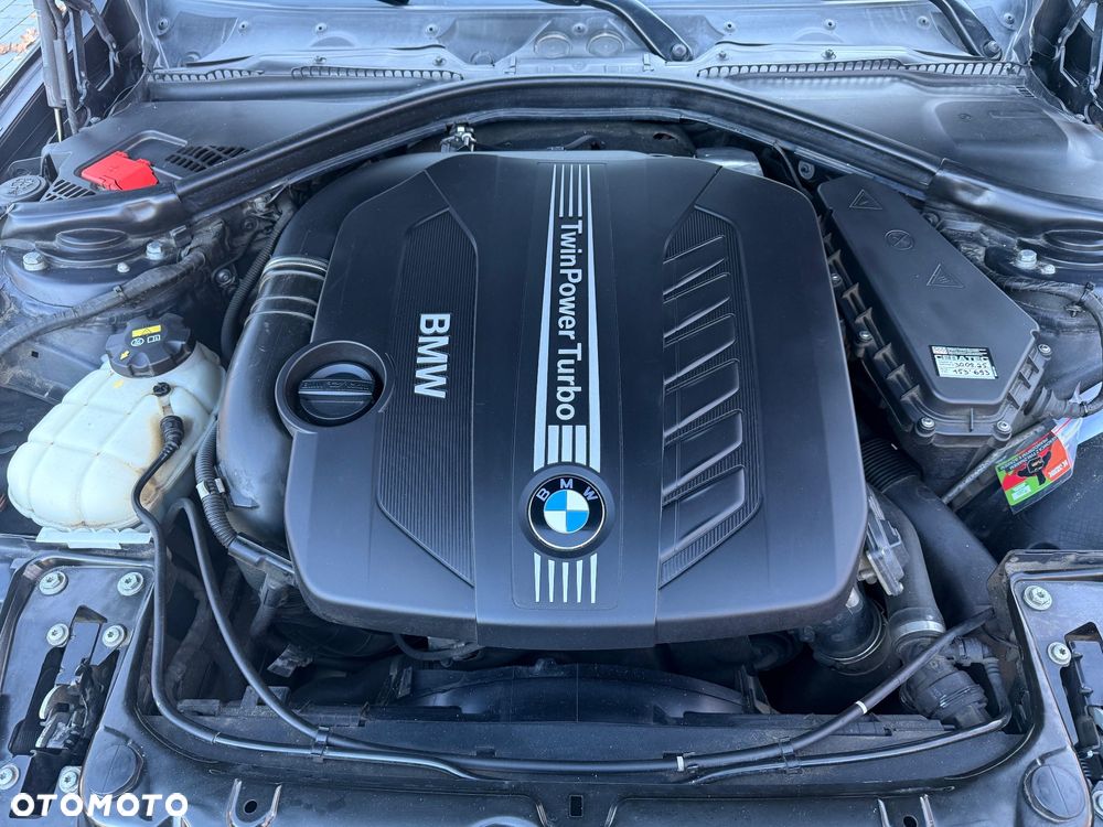 BMW Seria 3 330d M Sport EU6 - 9