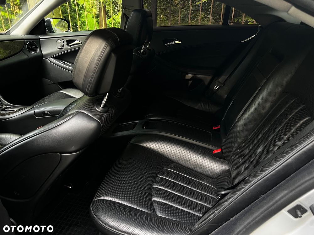 Mercedes-Benz CLS 320 CDI - 10