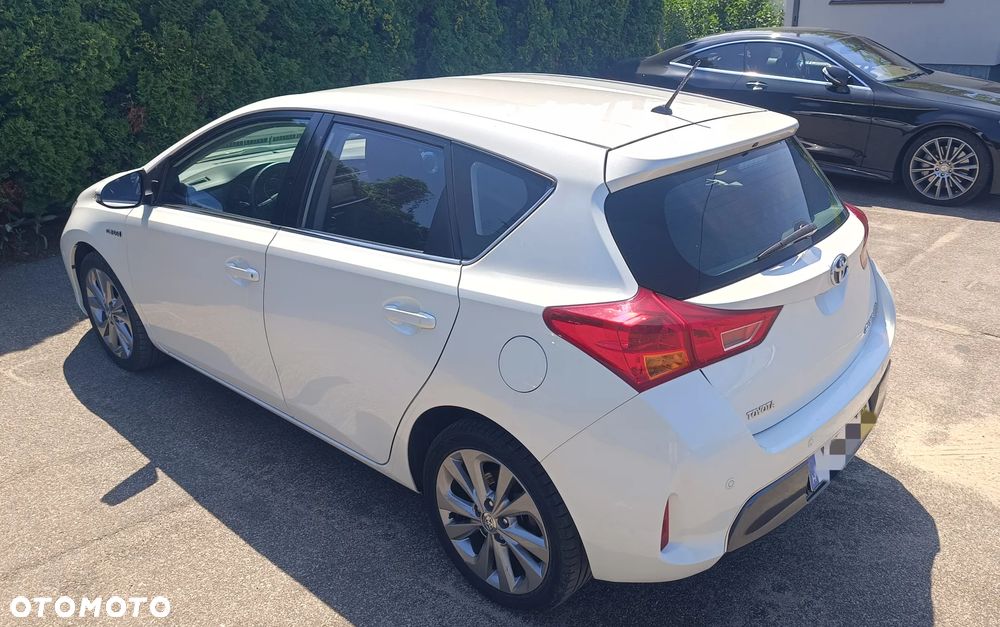 Toyota Auris 1.8 HSD Luna - 12