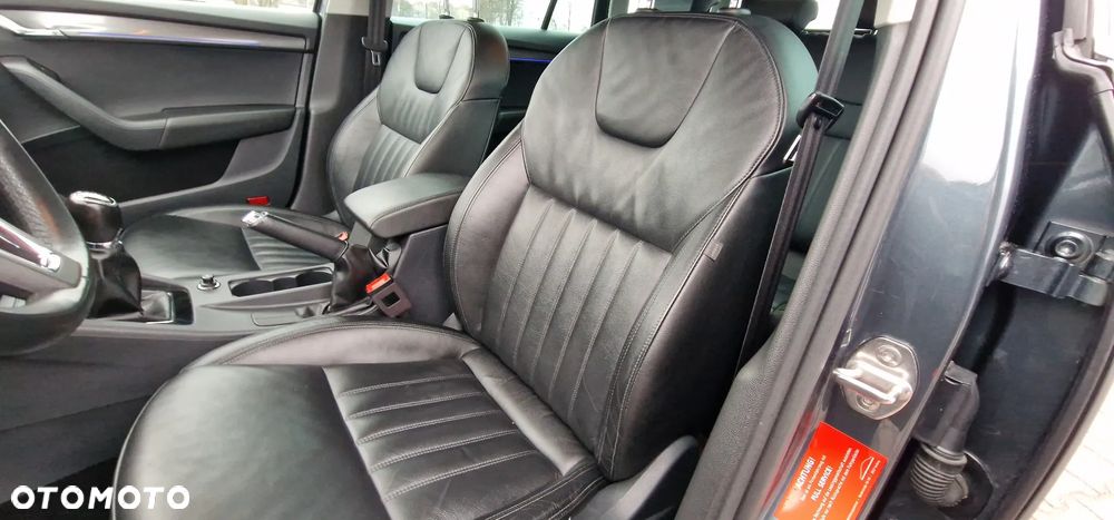 Skoda Octavia 1.6 TDI Soleil - 38