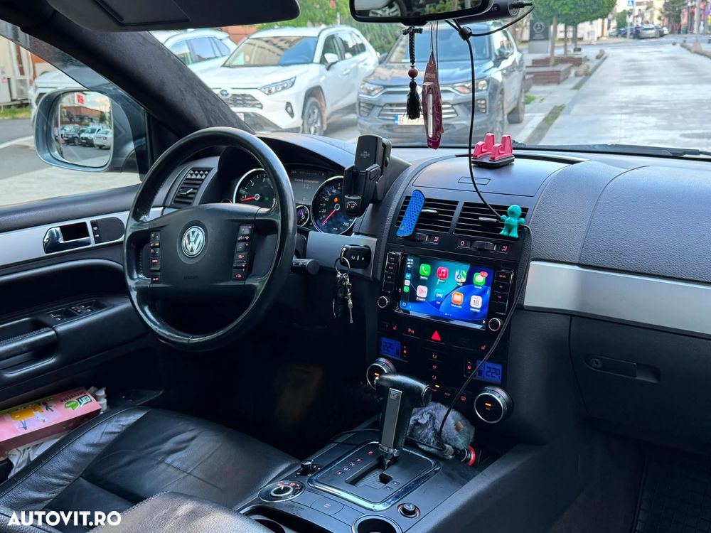 Volkswagen Touareg - 6