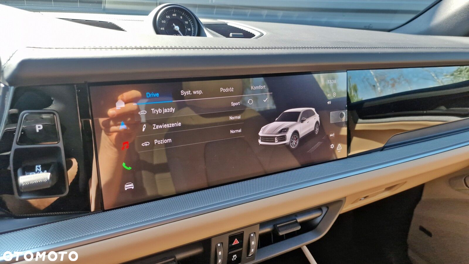 Porsche Cayenne - 16