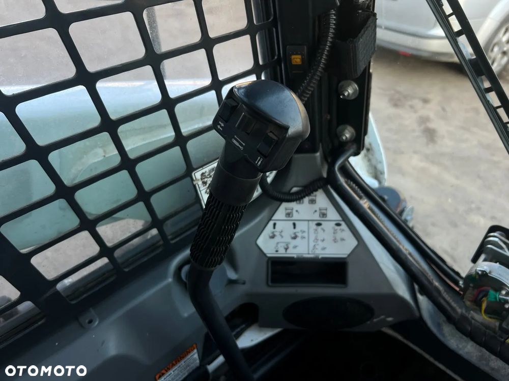 Bobcat S630 - 12