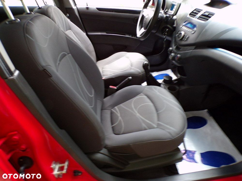 Chevrolet Spark - 23