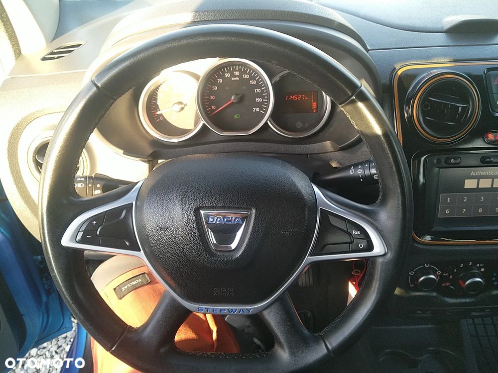 Dacia Lodgy TCe 115 Stepway - 12