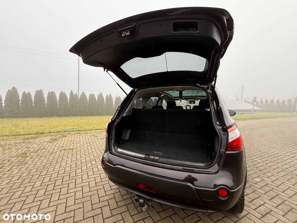 Nissan Qashqai+2 - 28