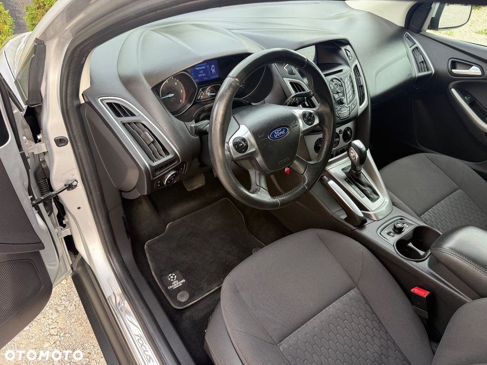 Ford Focus - 12