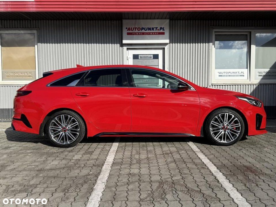 Kia ProCeed - 6
