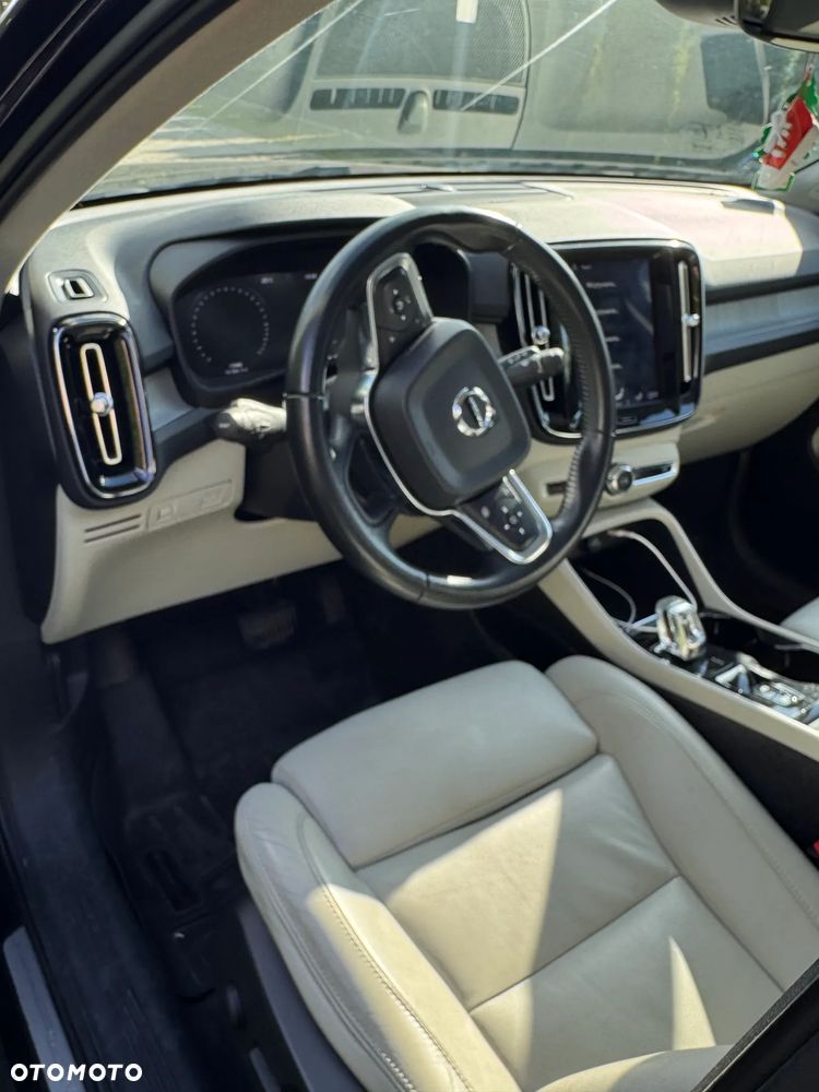 Volvo XC 40 T4 AWD Inscription - 2