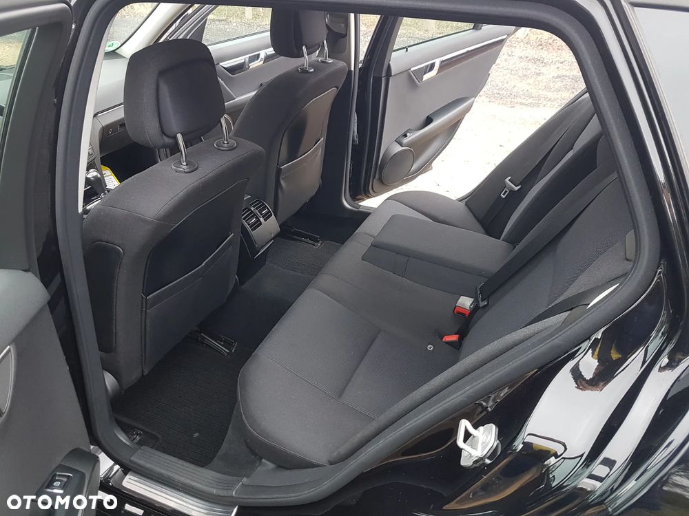 Mercedes-Benz Klasa C 200 Kompressor Avantgarde - 16